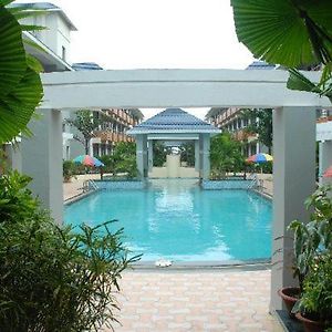 Blue Lily Beach Resort,Puri